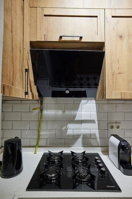 Spacious 2br 3ac 2 Min To Metro - Baysungur D3 Istanboel
